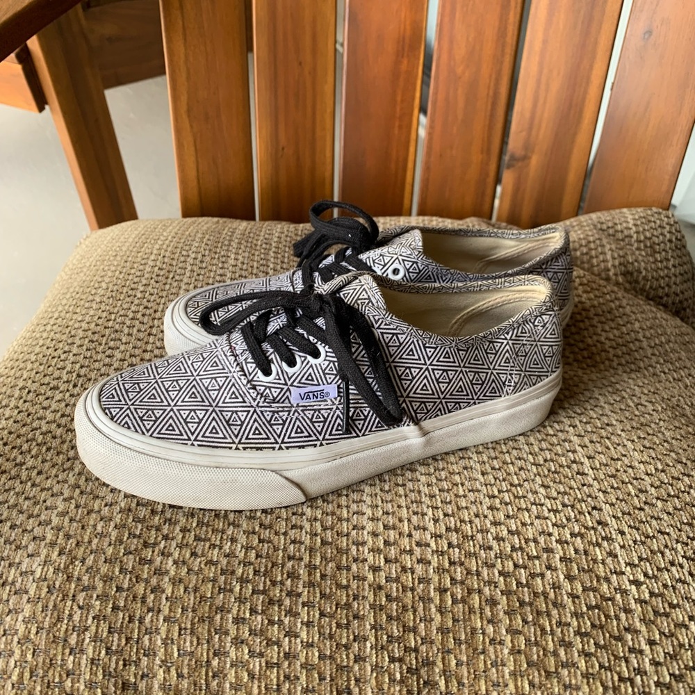Vans geometric print lace ups.